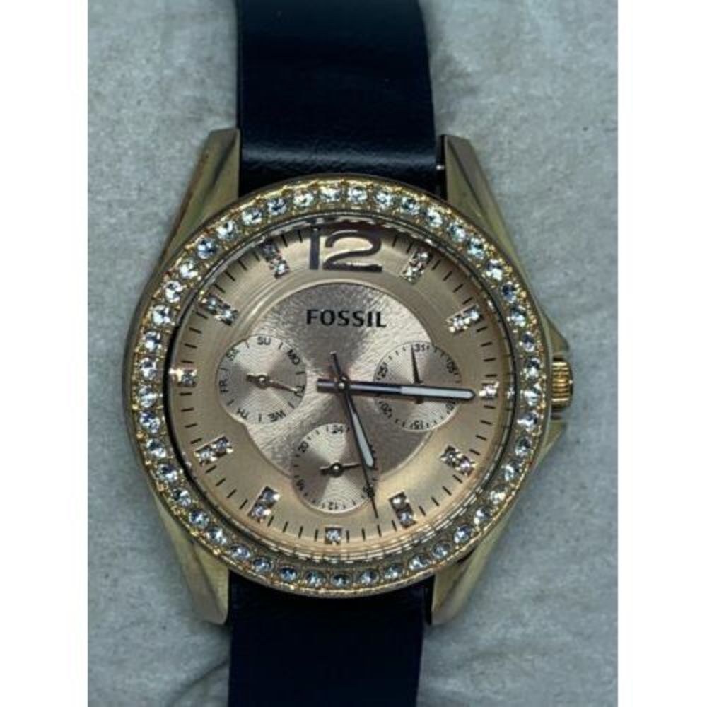 Fossil ES2811 Riley Women's Black Leather Analog Rose Gold Dial Wrist Watch Aa37